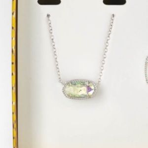 NWOT Kendra Scott Elisa Necklace Silver